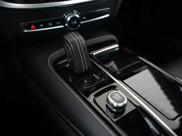 Volvo V60 view 11