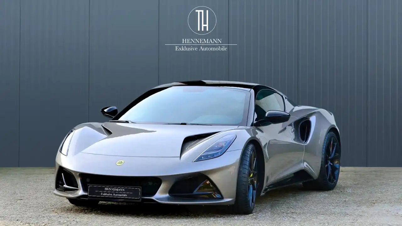 Lotus Emira