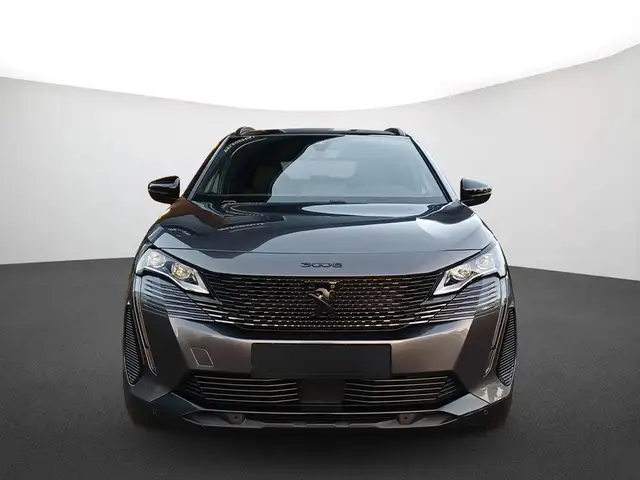Peugeot 3008 view 3