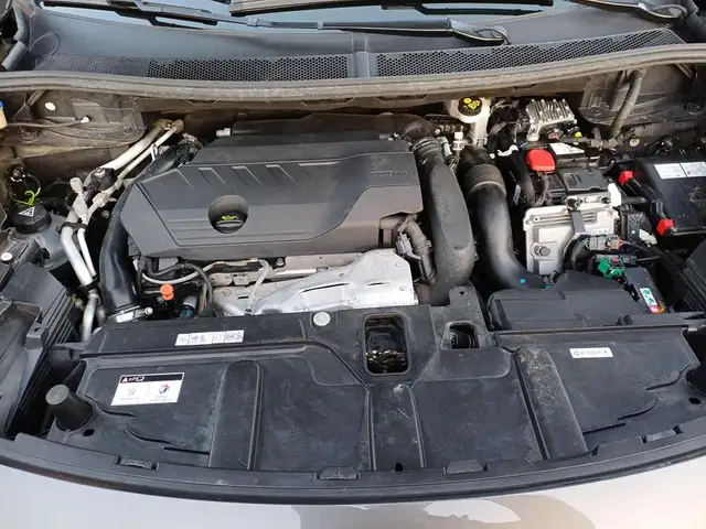 Peugeot 3008 view 6