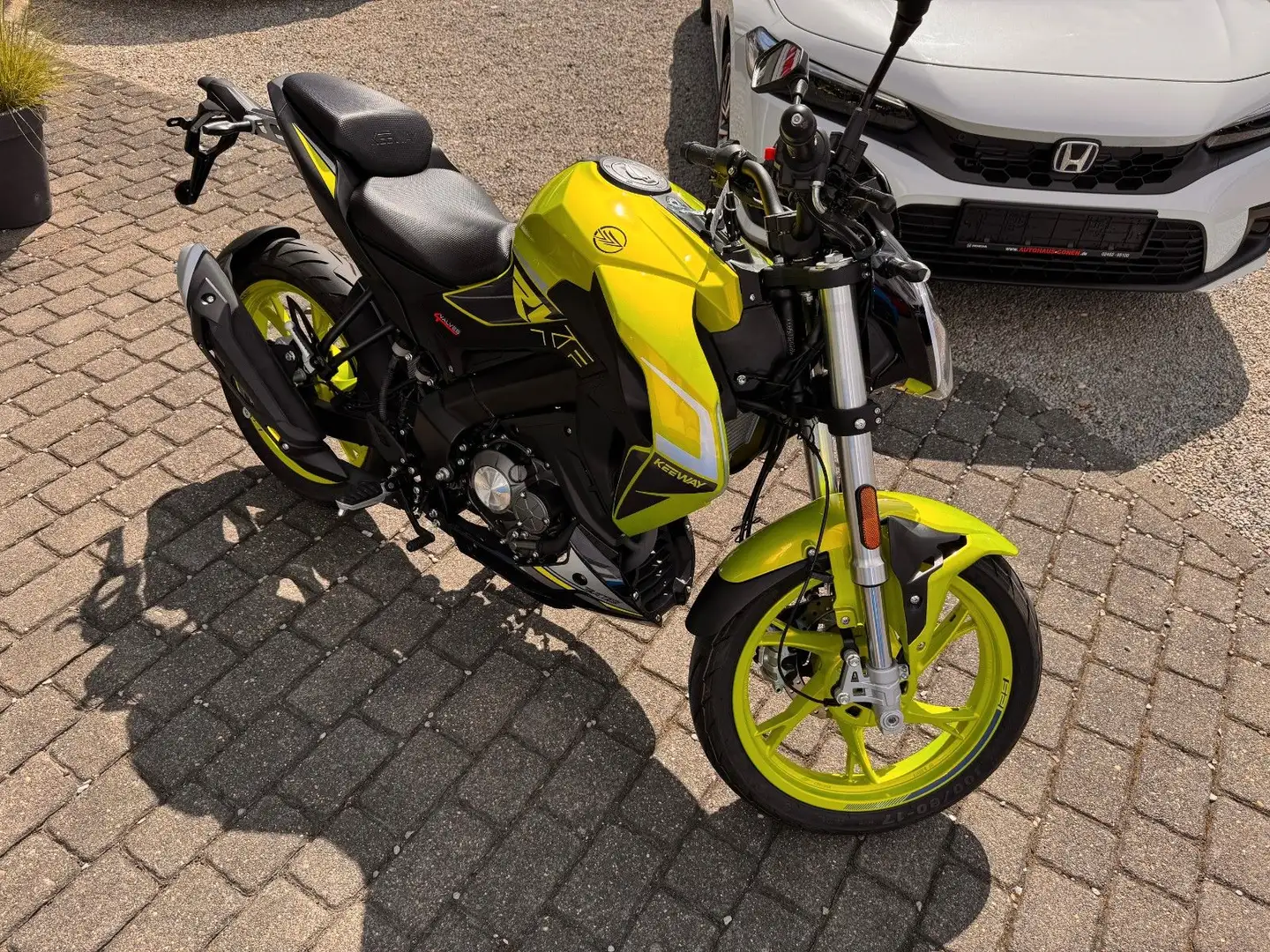 Keeway RKF 125 Grün - 2
