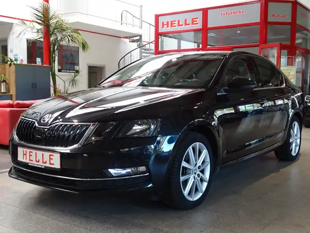Skoda Octavia 1.8 TSI Style DSG*AHK+KAMERA+ACC