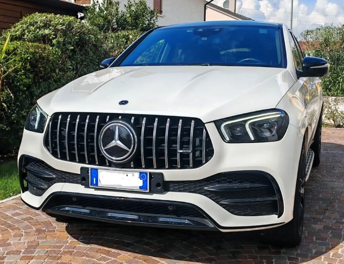 Mercedes-Benz GLE 53 AMG GLE+Coupe+Coupe+mhev+(eq-boost)+Premium+4matic+ Weiß - 1
