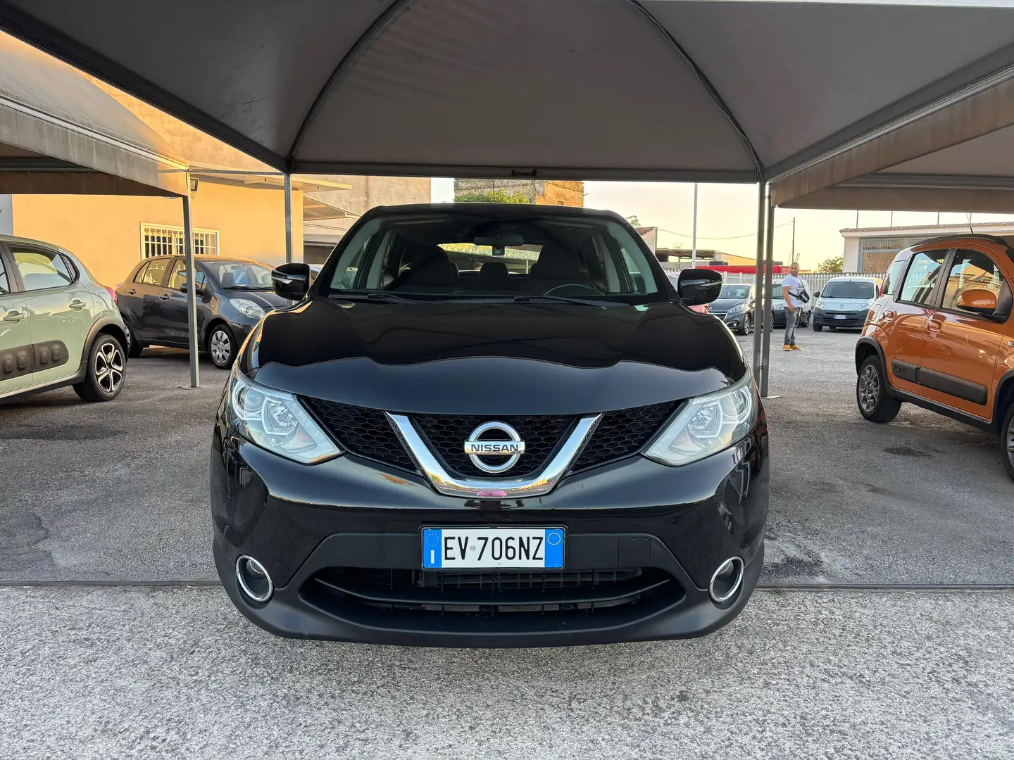 Nissan Qashqai Qashqai 1.5 dci Tekna Noir - 1