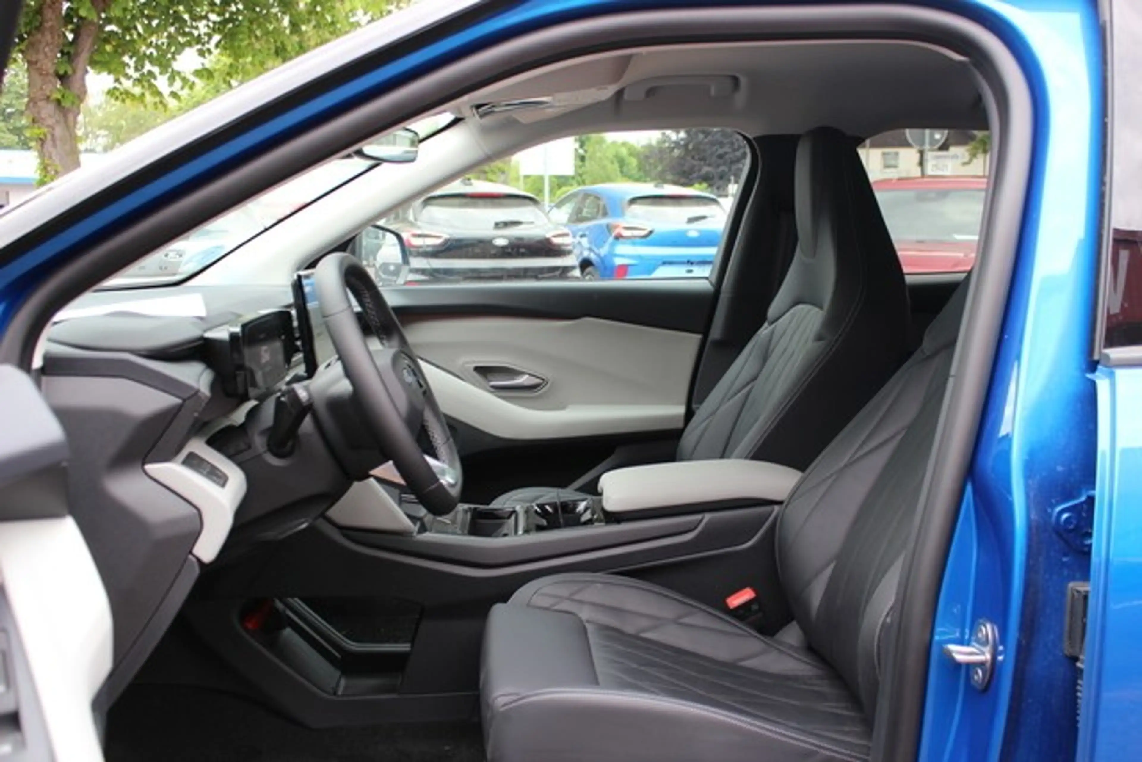 Ford Explorer Premium AWD Wärmep. / 20 Zoll / B&O / FGS 5J. — photo 6