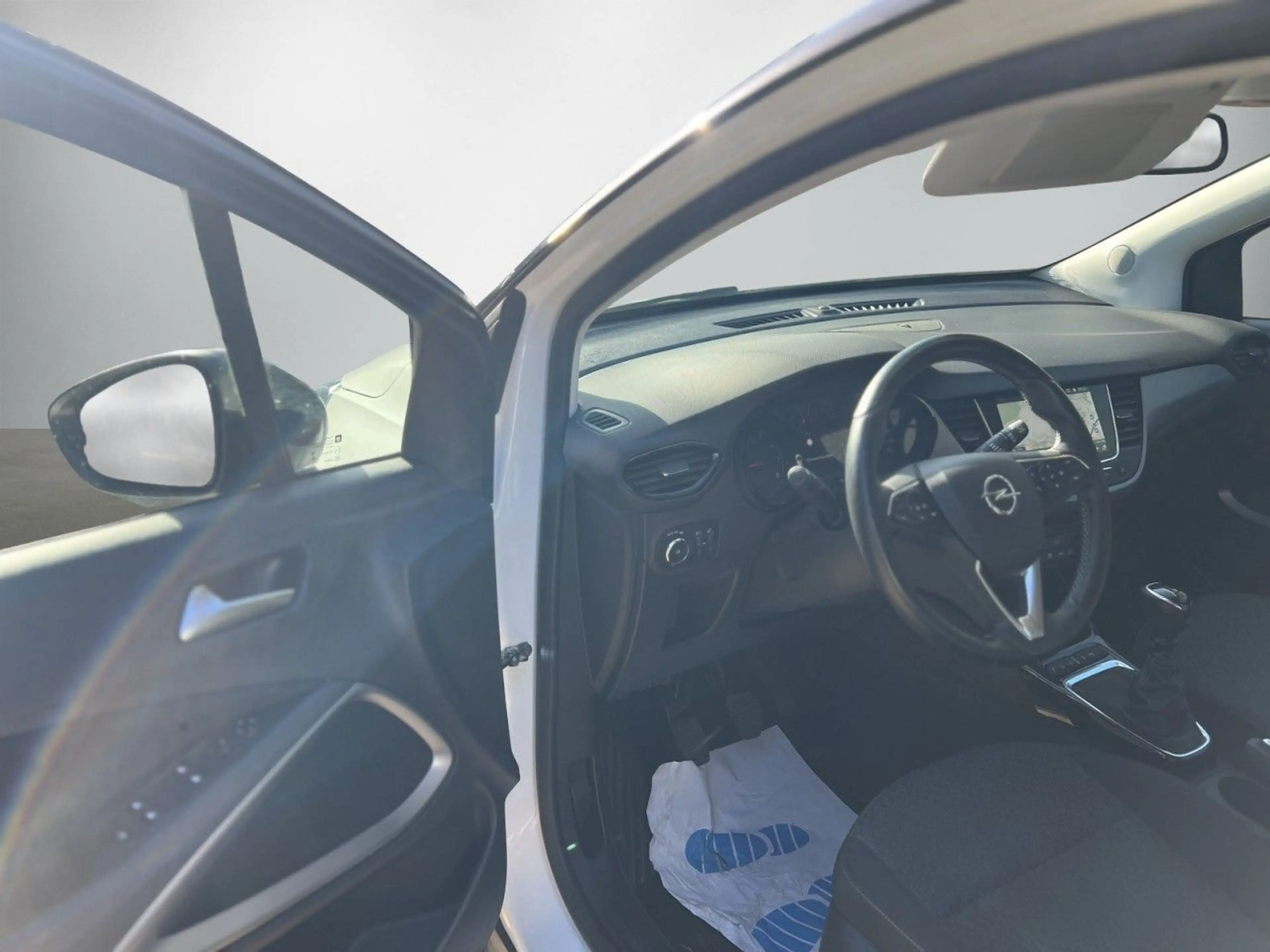 Opel Crossland X Crossland Edition Klima Navi Einparkhilfe — photo 9