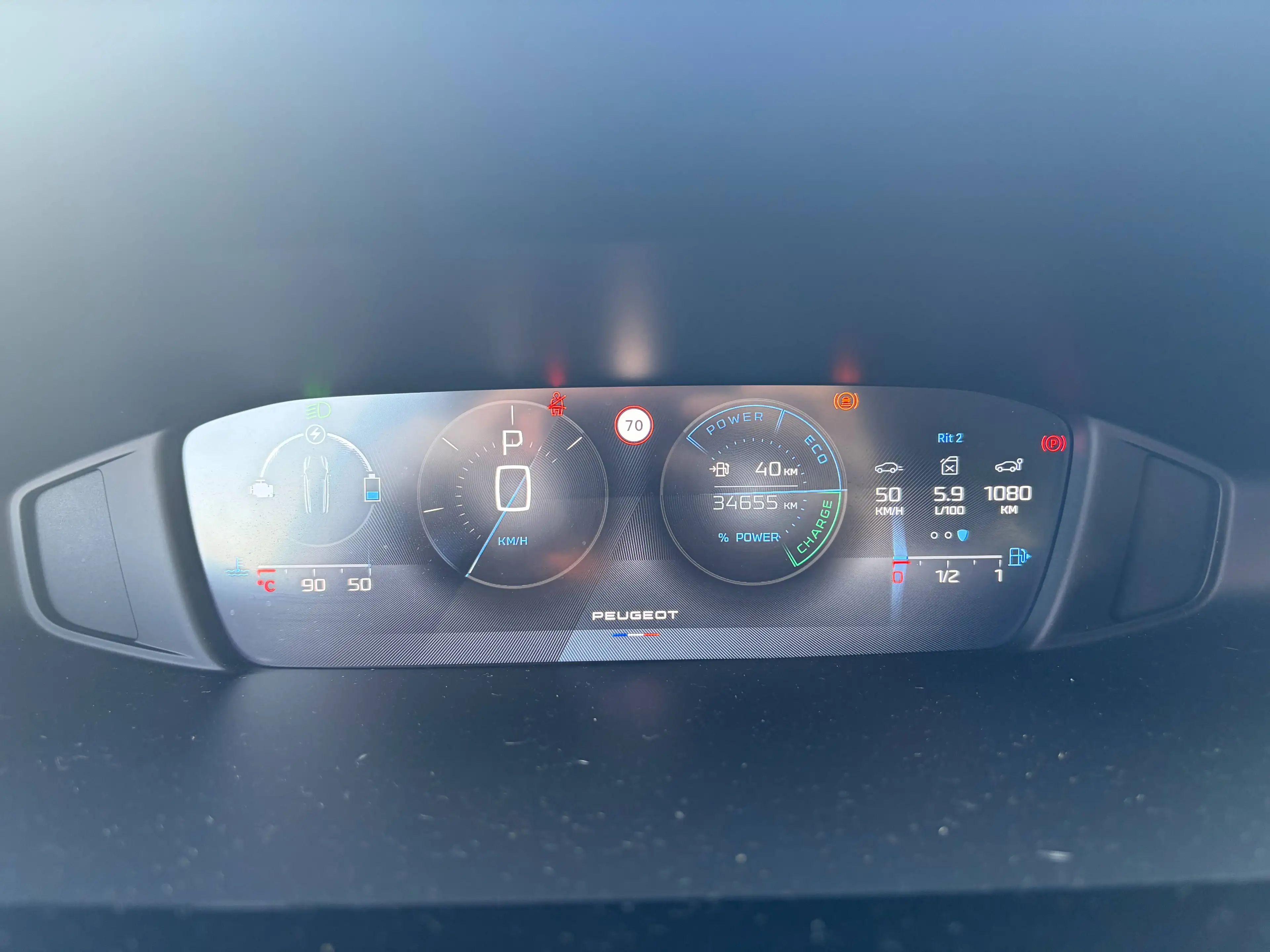 Peugeot 308 SW 1.2 Hybrid Aut Allure /€16.990 netto / Navi / ... — photo 13