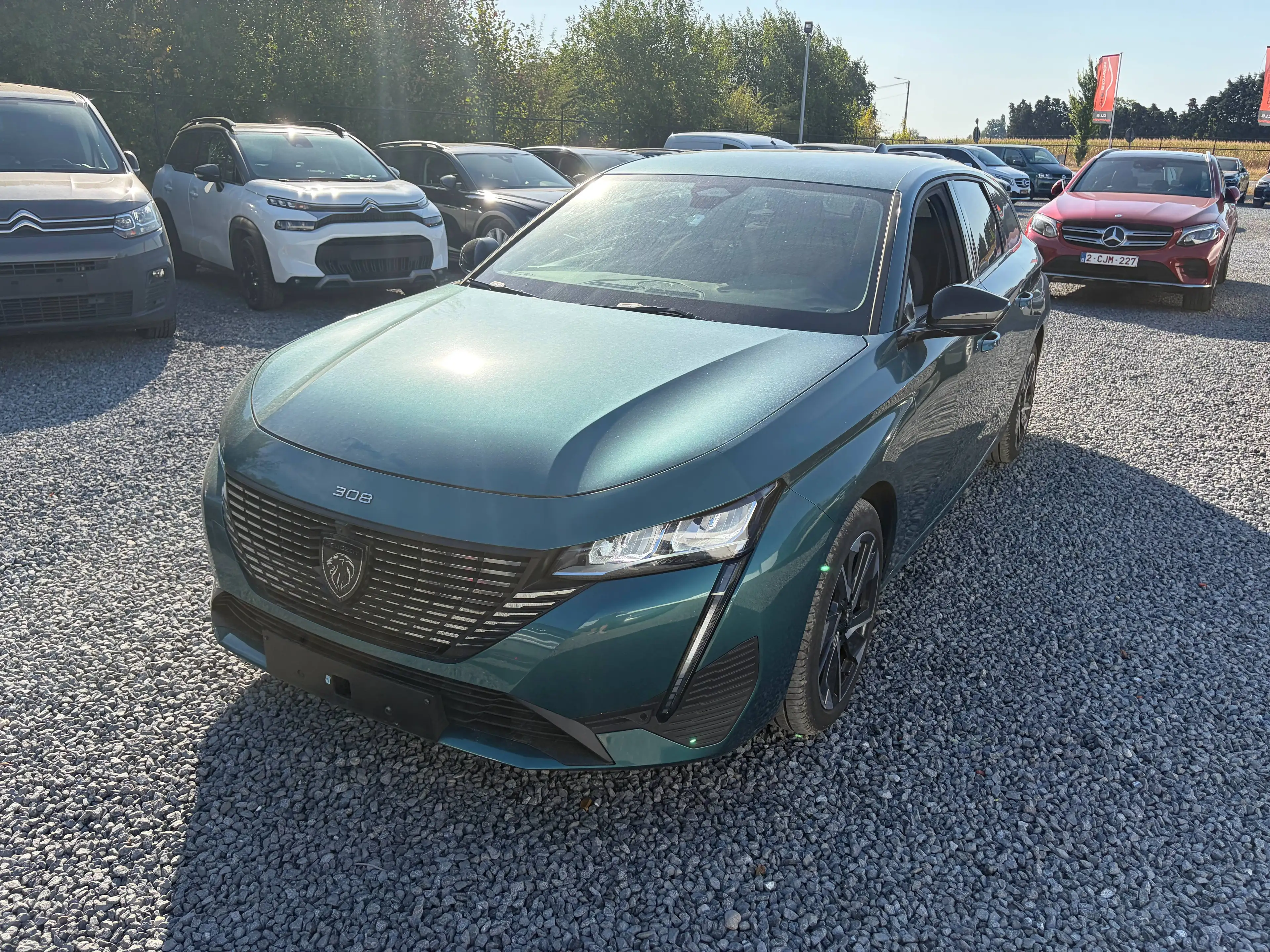 Peugeot 308 SW 1.2 Hybrid Aut Allure /€16.990 netto / Navi / ... — photo 7