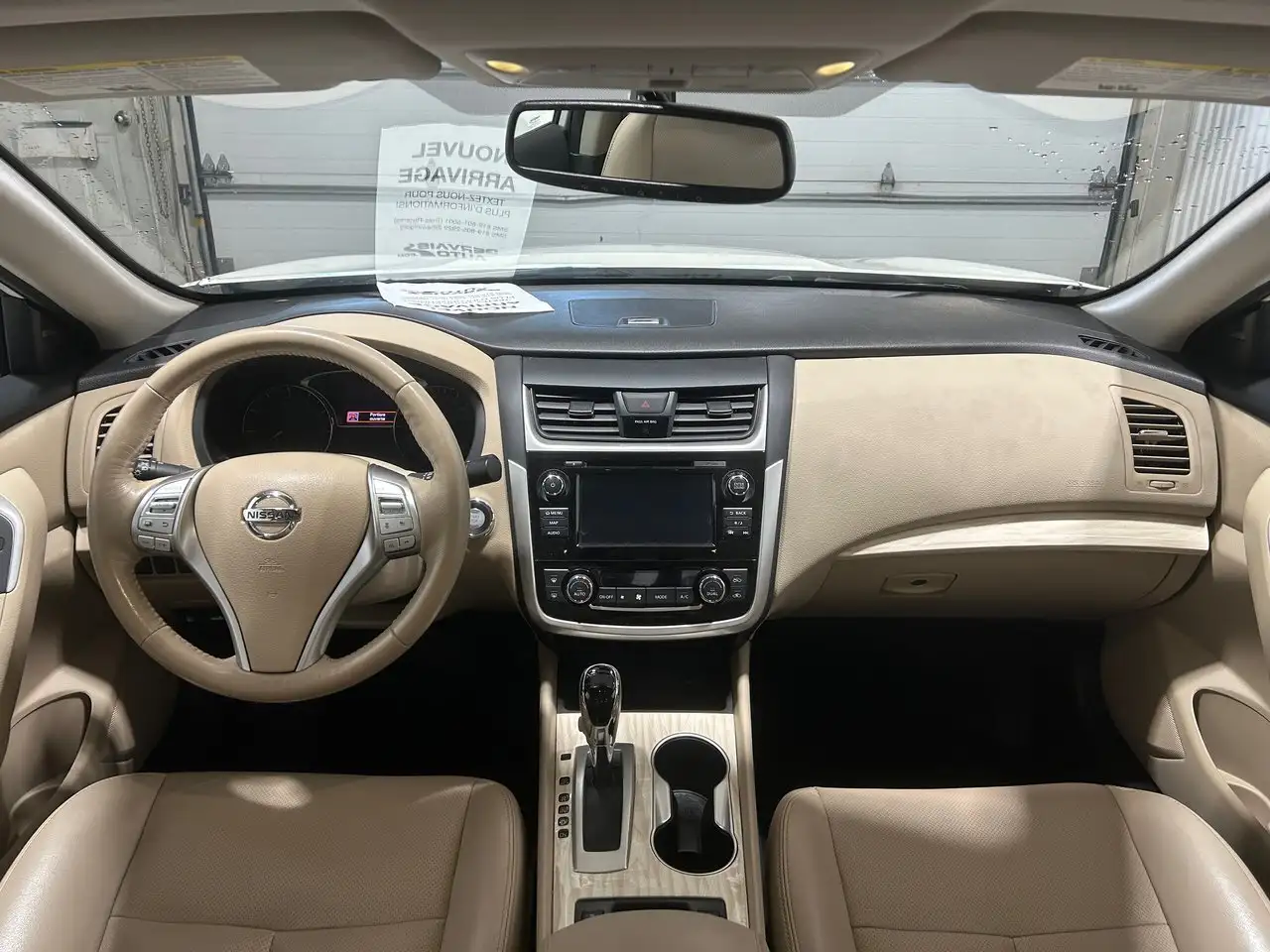 Nissan Altima снимка Nissan Altima