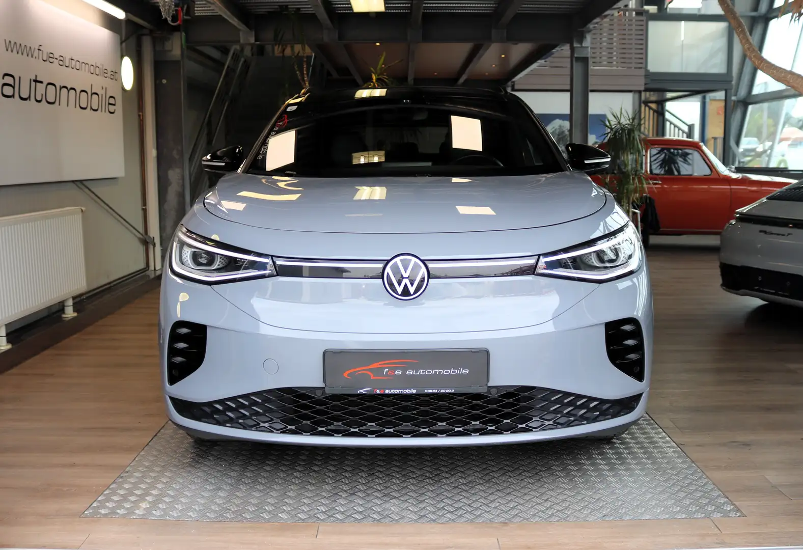 Volkswagen ID.4 GTX 4Motion Grau - 2