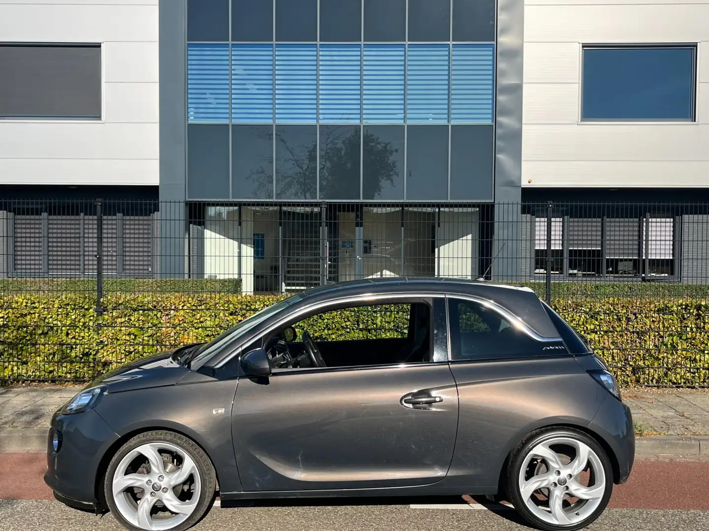 Opel Adam 1.4 Jam Leder Cruise/Climate/Control multifunction Zwart - 2