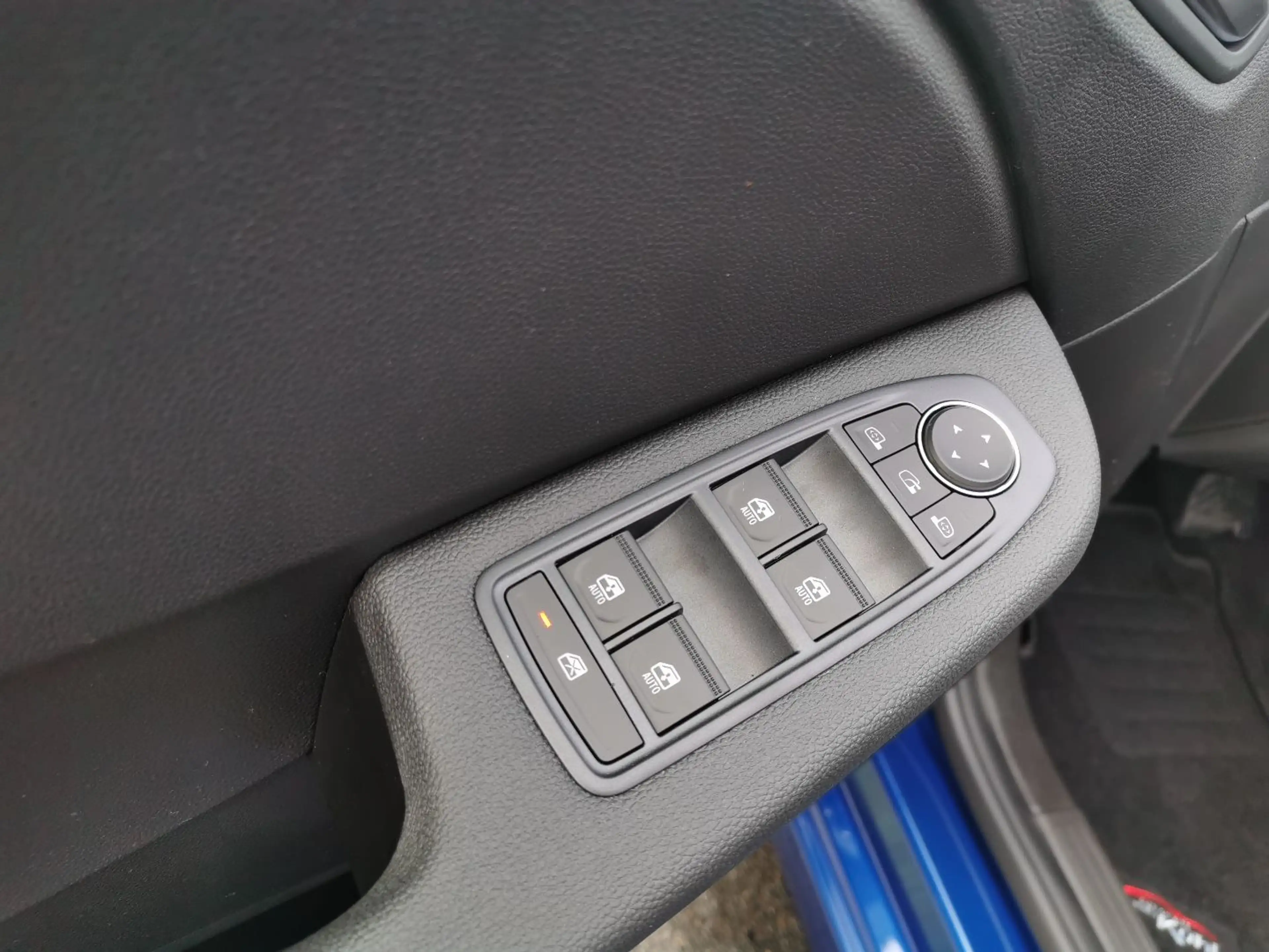 Mitsubishi Colt PLUS 1.6 Hybrid - Kamera /Sitzh / Apple /Android — photo 12