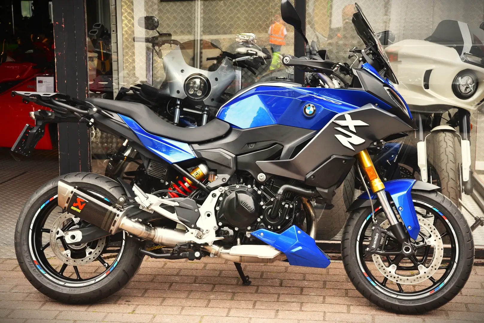 BMW F 900 XR ***MOTO VERTE*** Bleu - 2