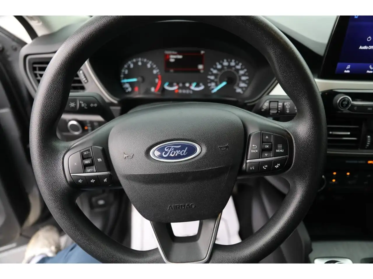 Ford Escape снимка Ford Escape