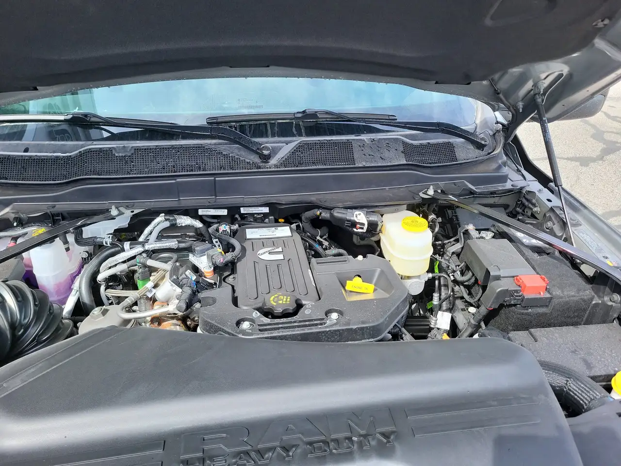 RAM 3500 снимка RAM 3500