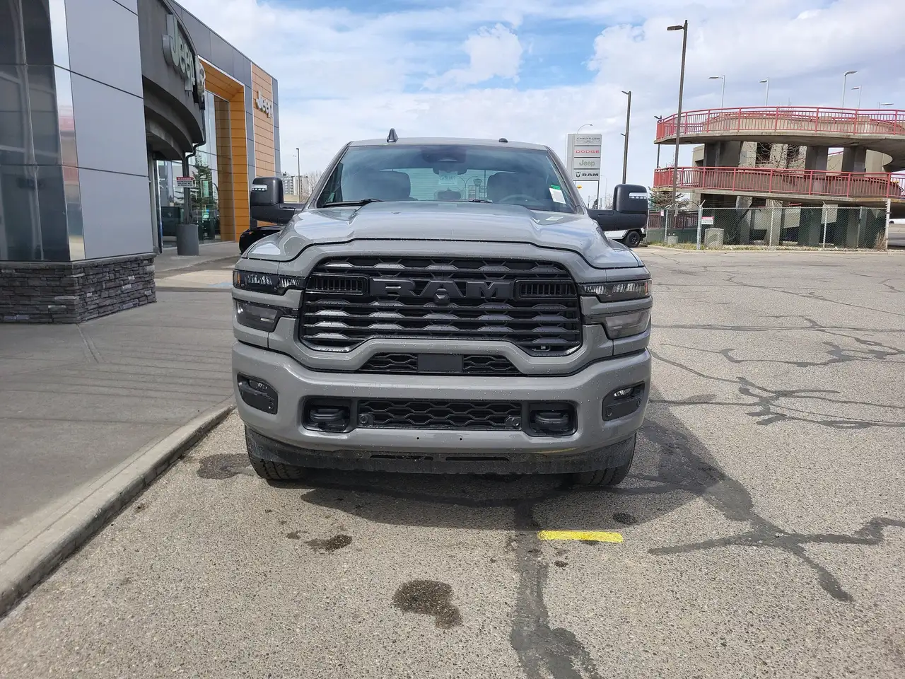 RAM 3500 снимка RAM 3500