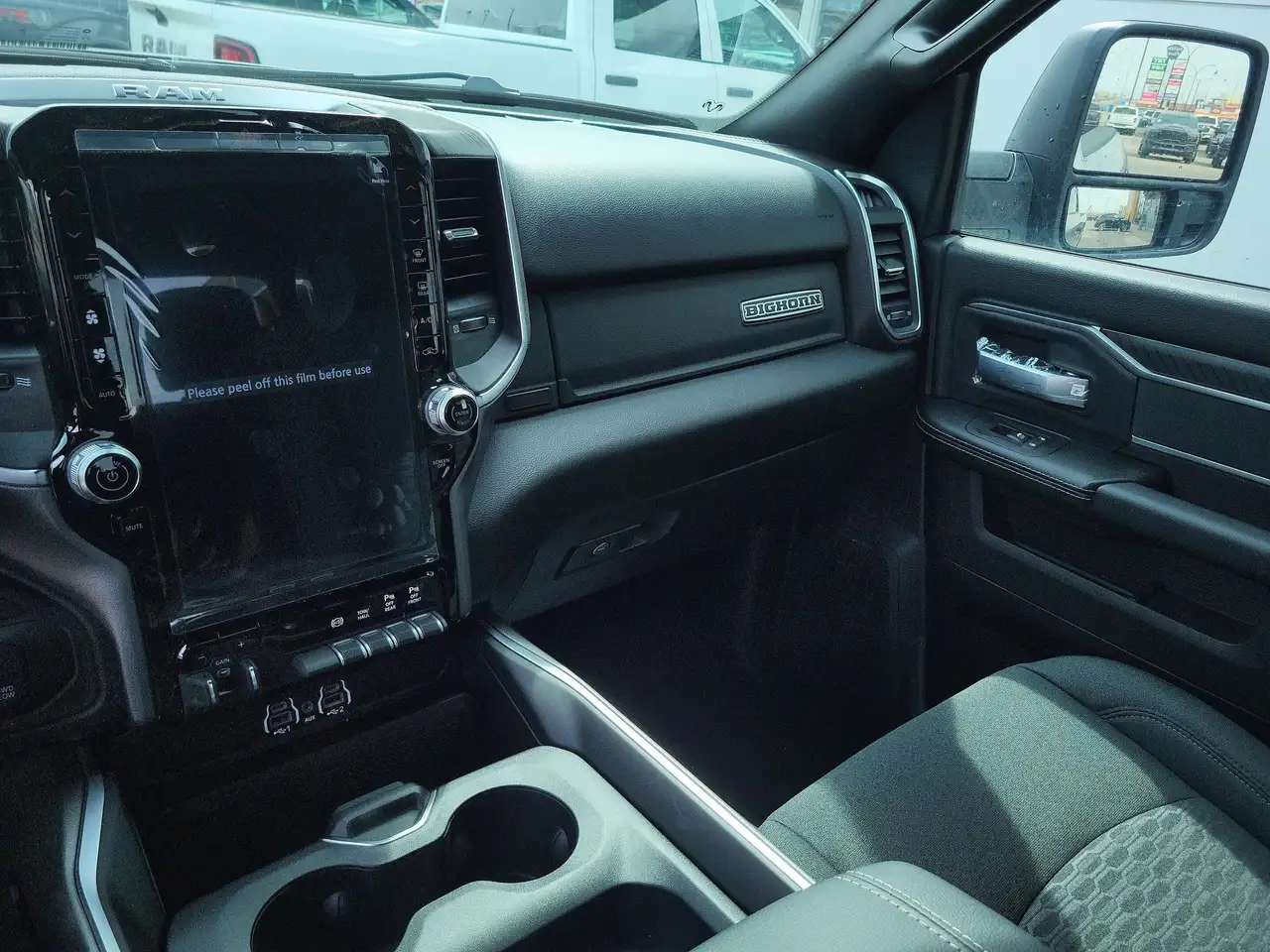RAM 3500 снимка RAM 3500