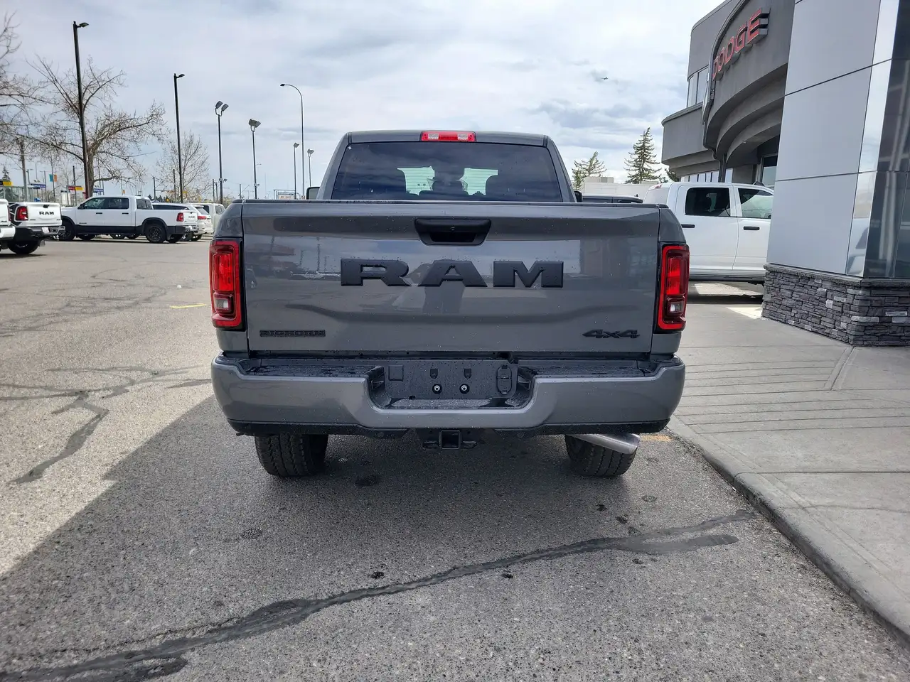 RAM 3500 снимка RAM 3500