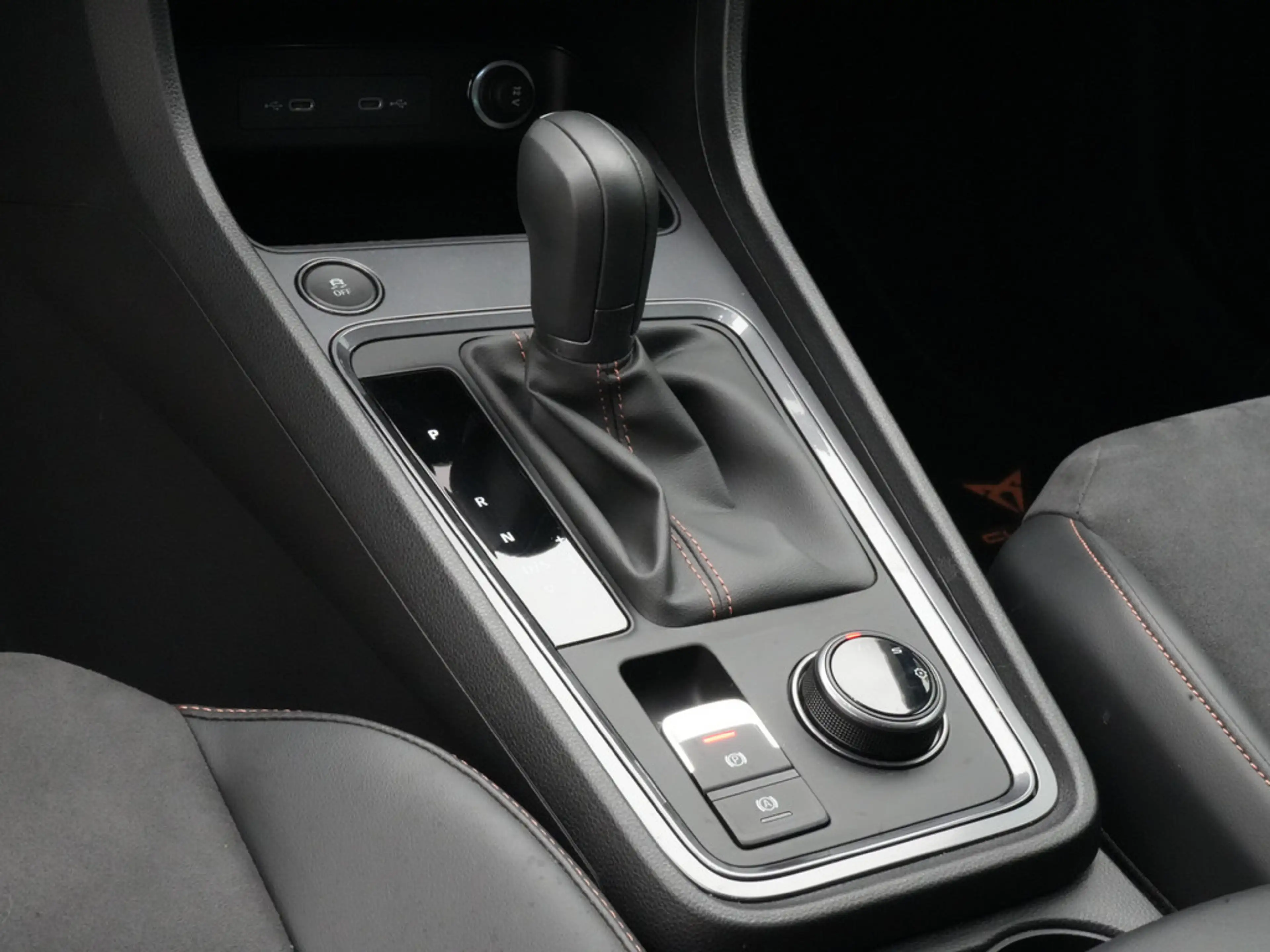 CUPRA Ateca DSG NAVI VIRT ACC LEDER KAM 360° SHZ LE — photo 14
