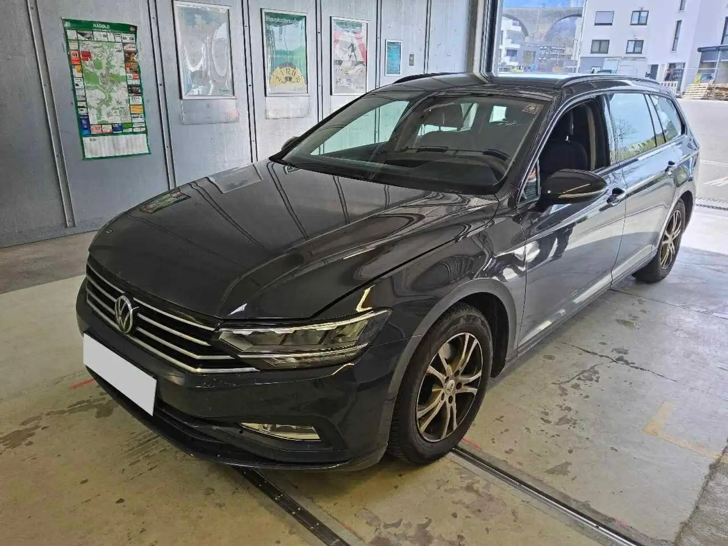 Volkswagen Passat Variant Conceptline 1.5 TSI Navi LED Gris - 1