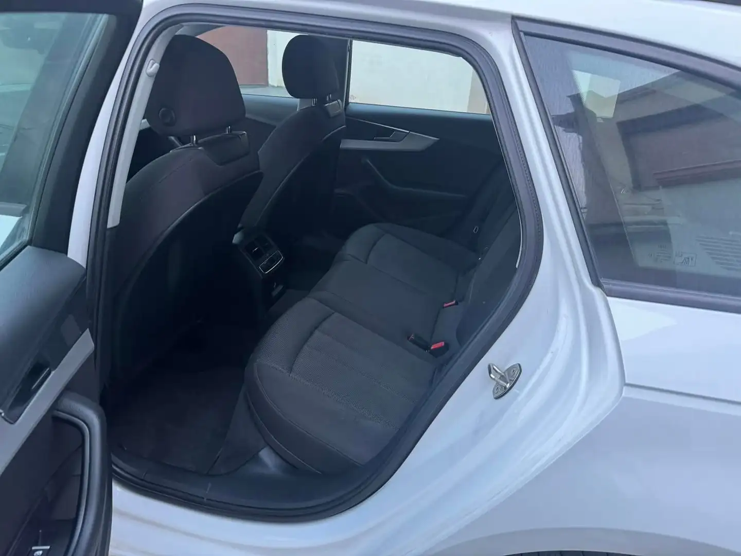 Audi A4 Avant 2.0 tdi Business Plus 150cv multitronic E5 - 1