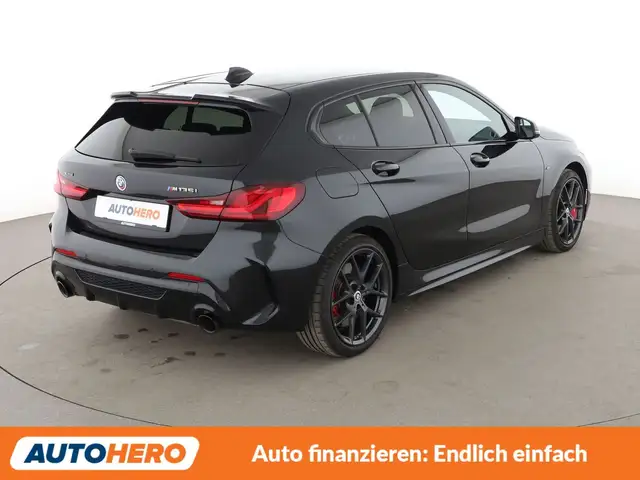 BMW 1 Series view 6
