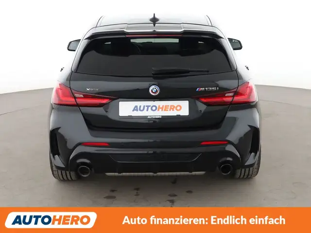 BMW 1 Series view 5