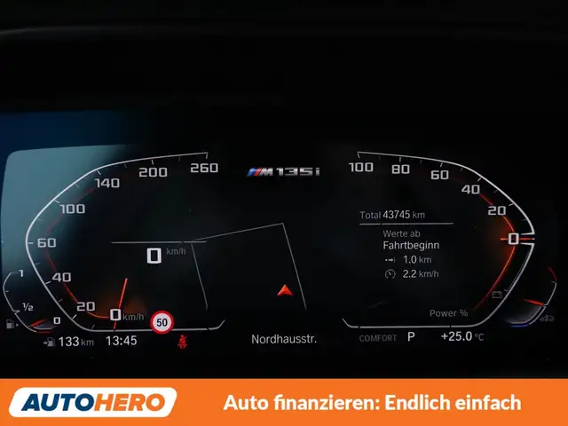 BMW 1 Series view 20