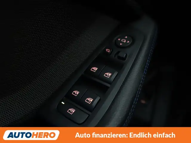 BMW 1 Series view 26