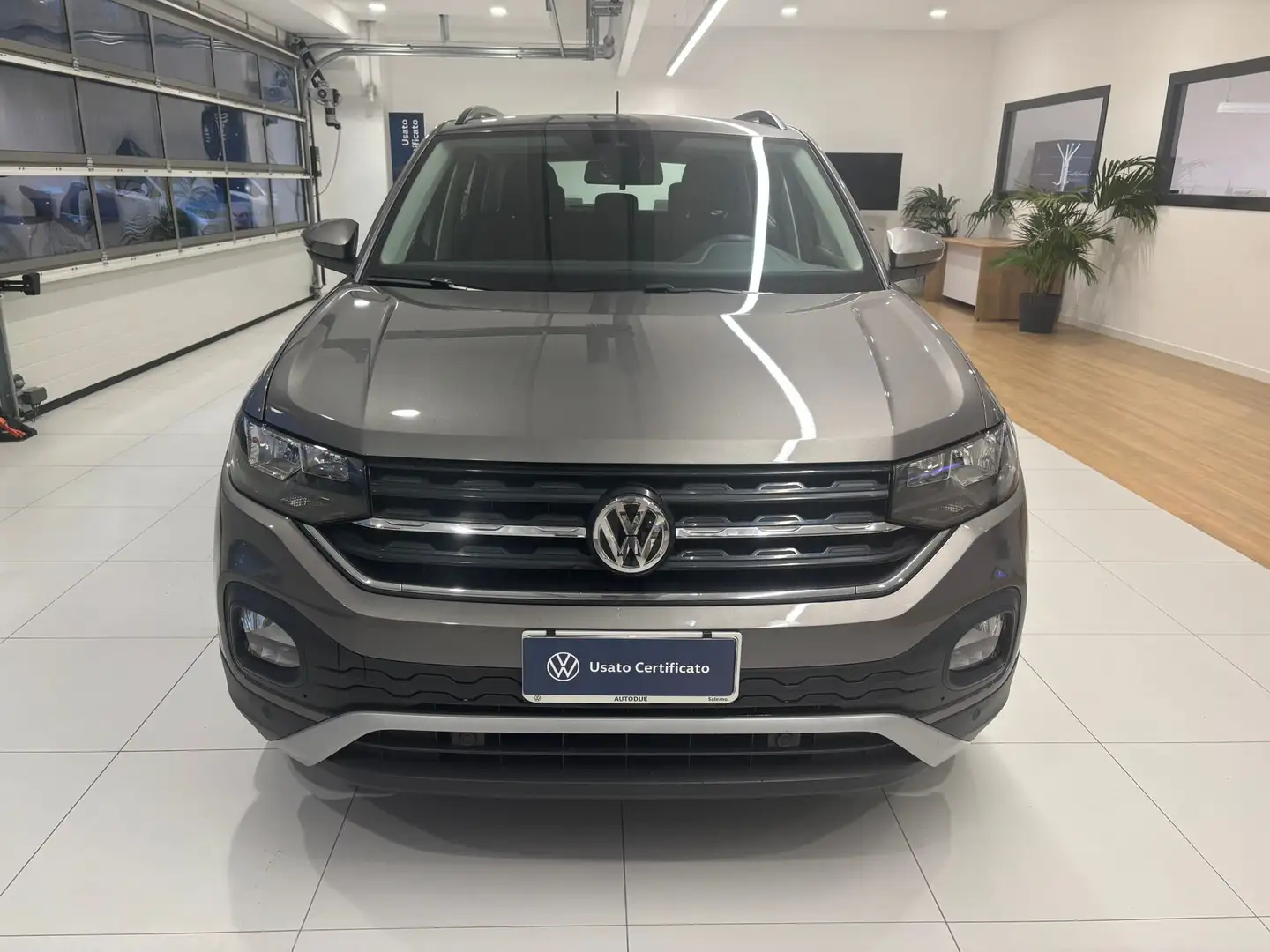 Volkswagen T-Cross 1.0 TSI Style Grau - 2