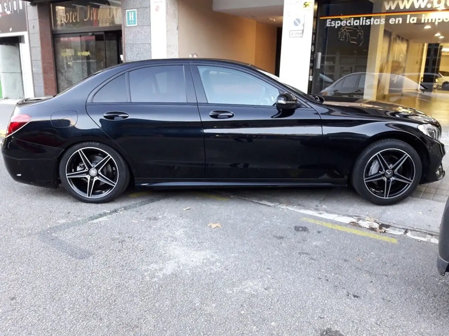 Mercedes-Benz C 200 7G Plus Negro - 2