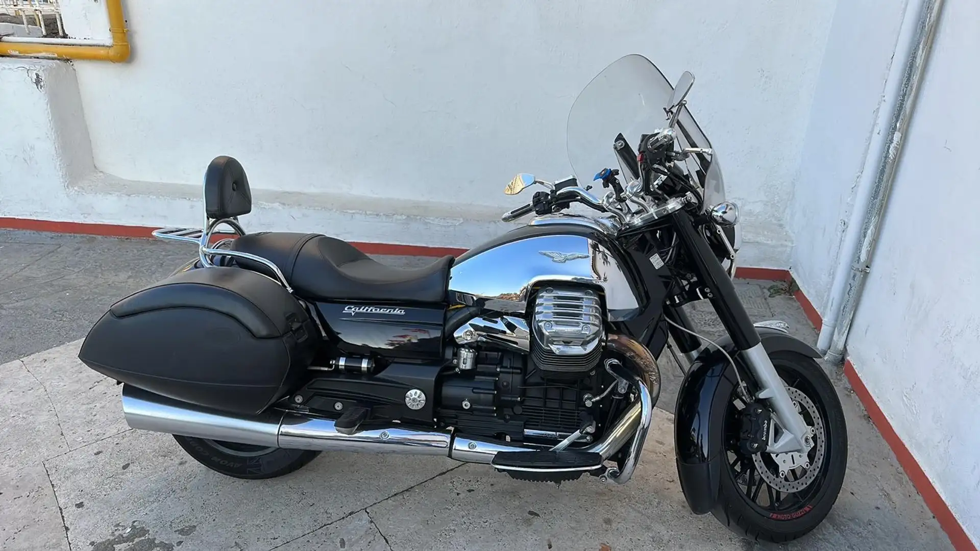 Moto Guzzi California 1400 custom Nero - 1