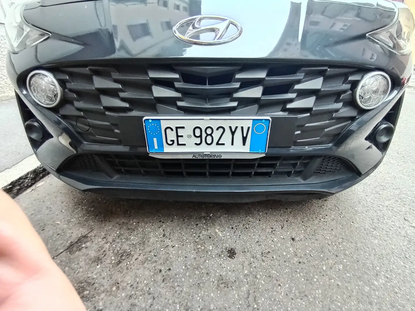 Hyundai i10 Grigio - 2