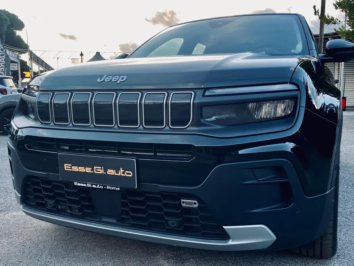 Jeep Avenger Edition **POSS.PACK MEDIA** VED.NOTE Negro - 1