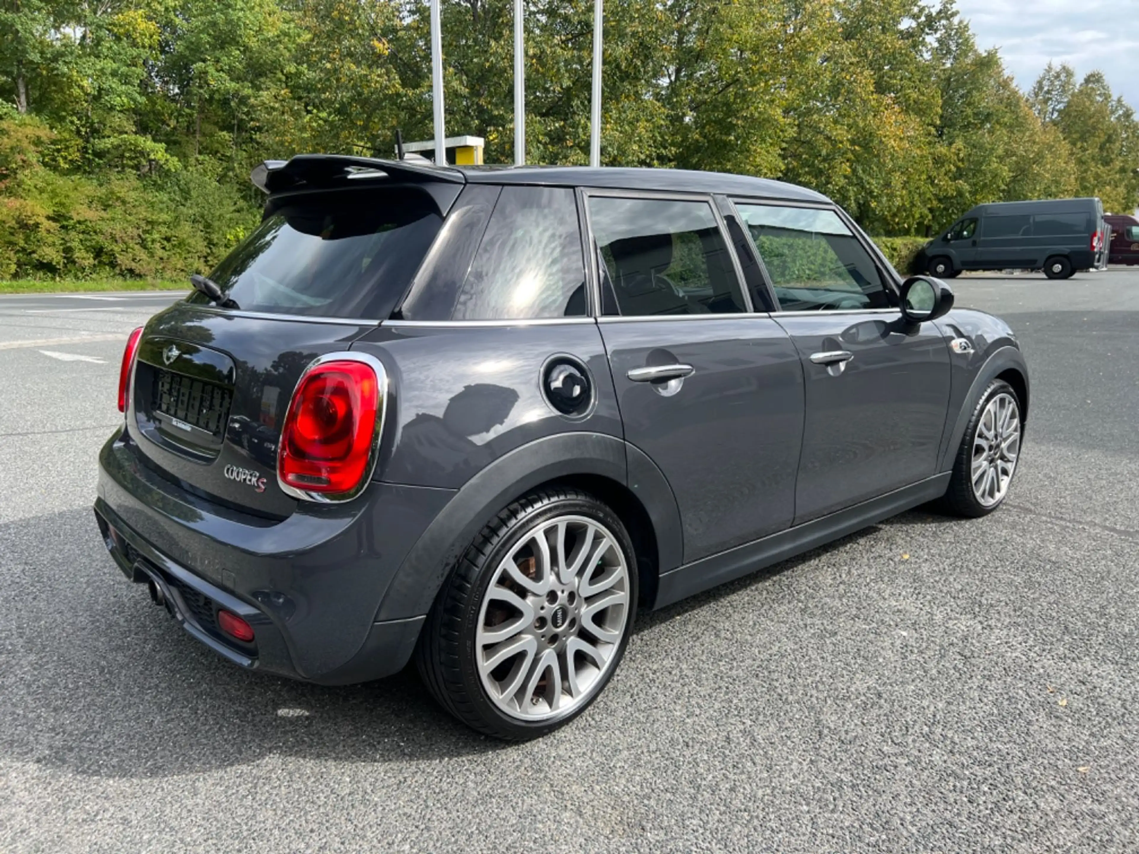 MINI Cooper S Mini 5-trg. Cooper S — photo 5