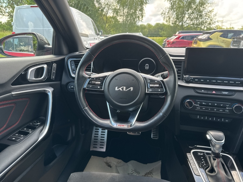 Kia ProCeed / pro_cee'd GT El. Fondsitzverst. El. Panodach Navi Leder Digi — photo 13