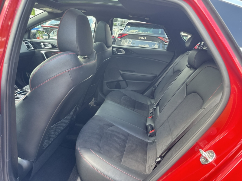 Kia ProCeed / pro_cee'd GT El. Fondsitzverst. El. Panodach Navi Leder Digi — photo 11