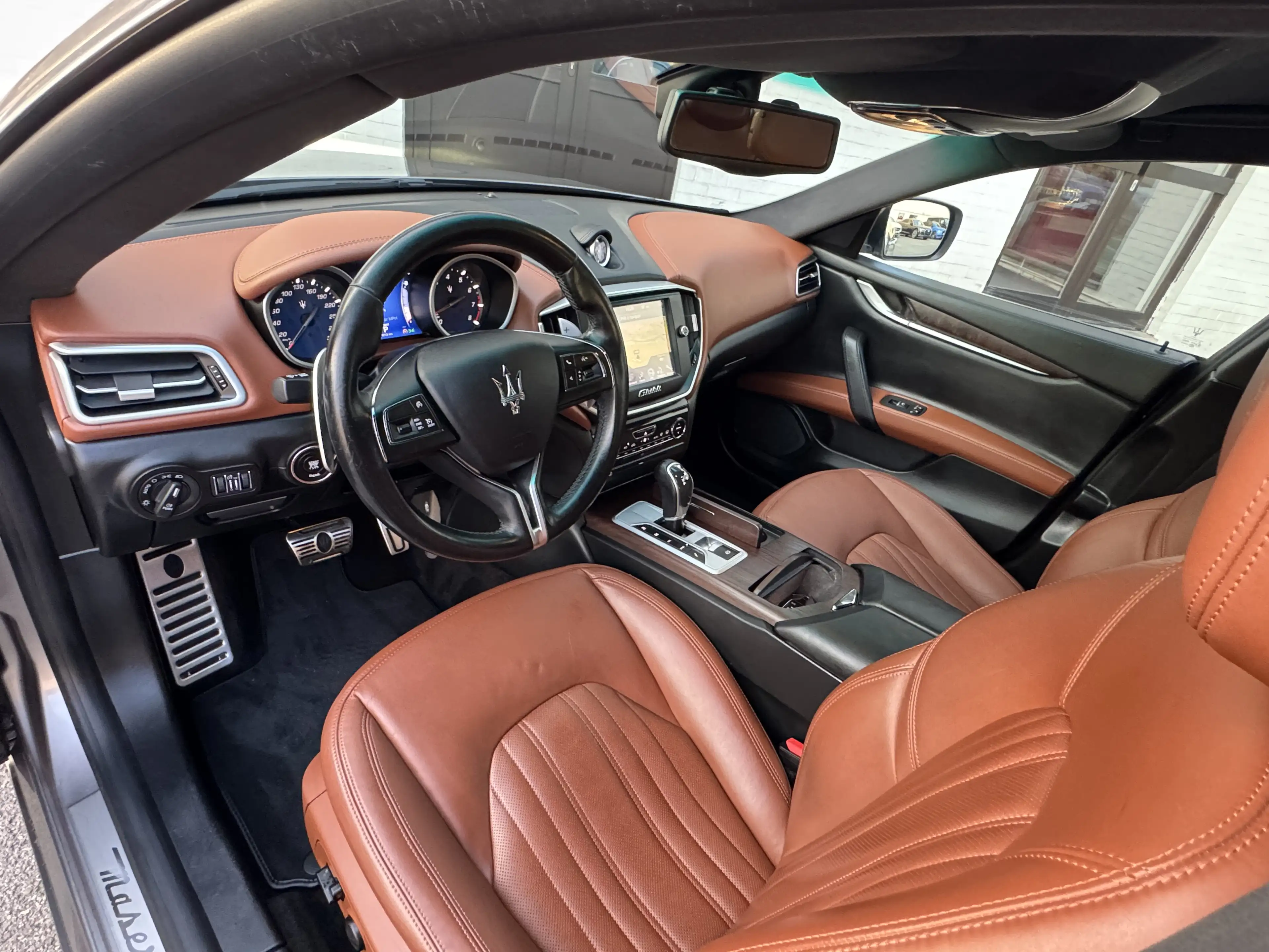 Maserati Ghibli 3.0 V6 Bi TURBO 410 S Q4 AUTOMATIQUE FULL OPTION — photo 15