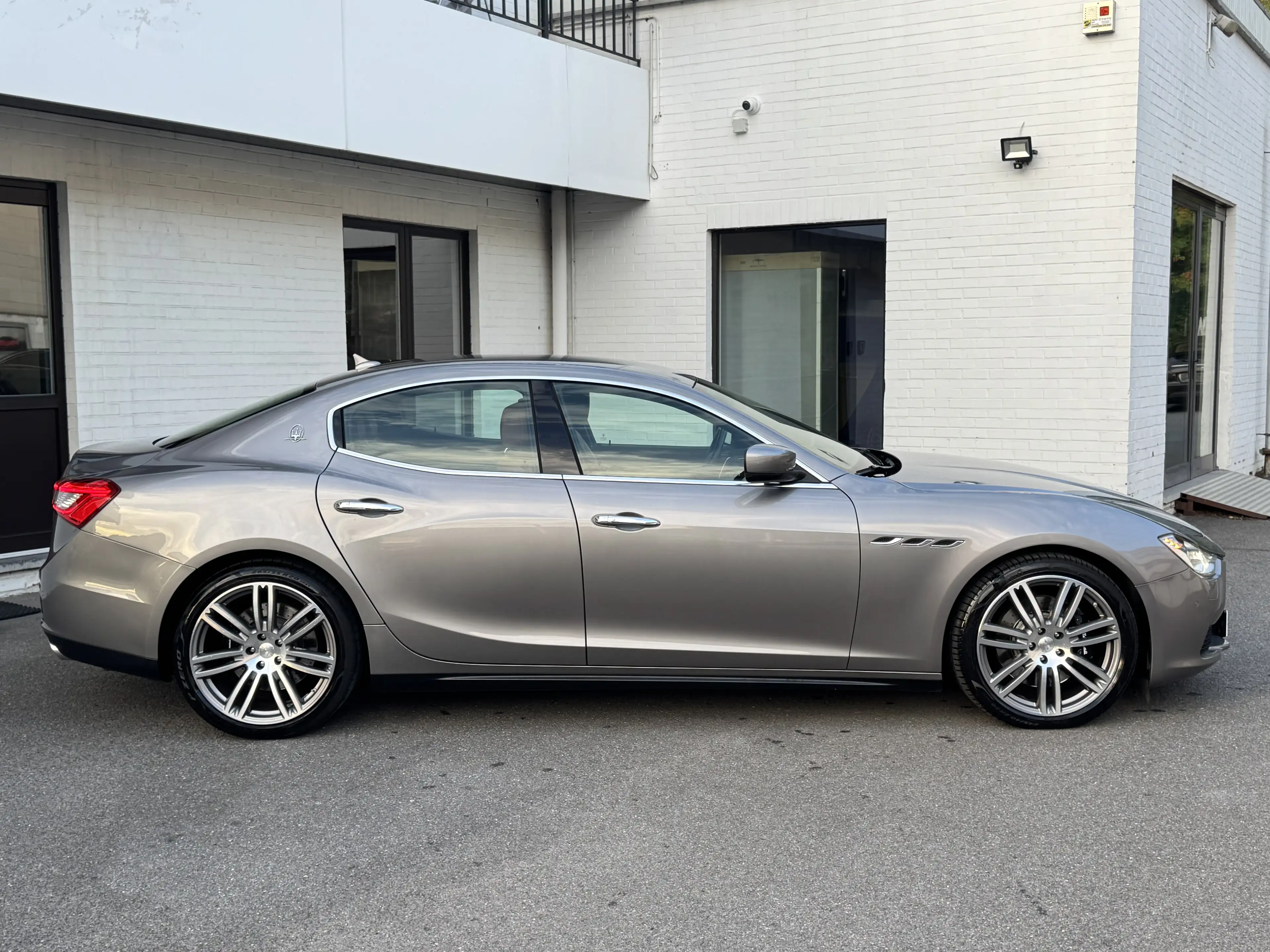 Maserati Ghibli 3.0 V6 Bi TURBO 410 S Q4 AUTOMATIQUE FULL OPTION — photo 14