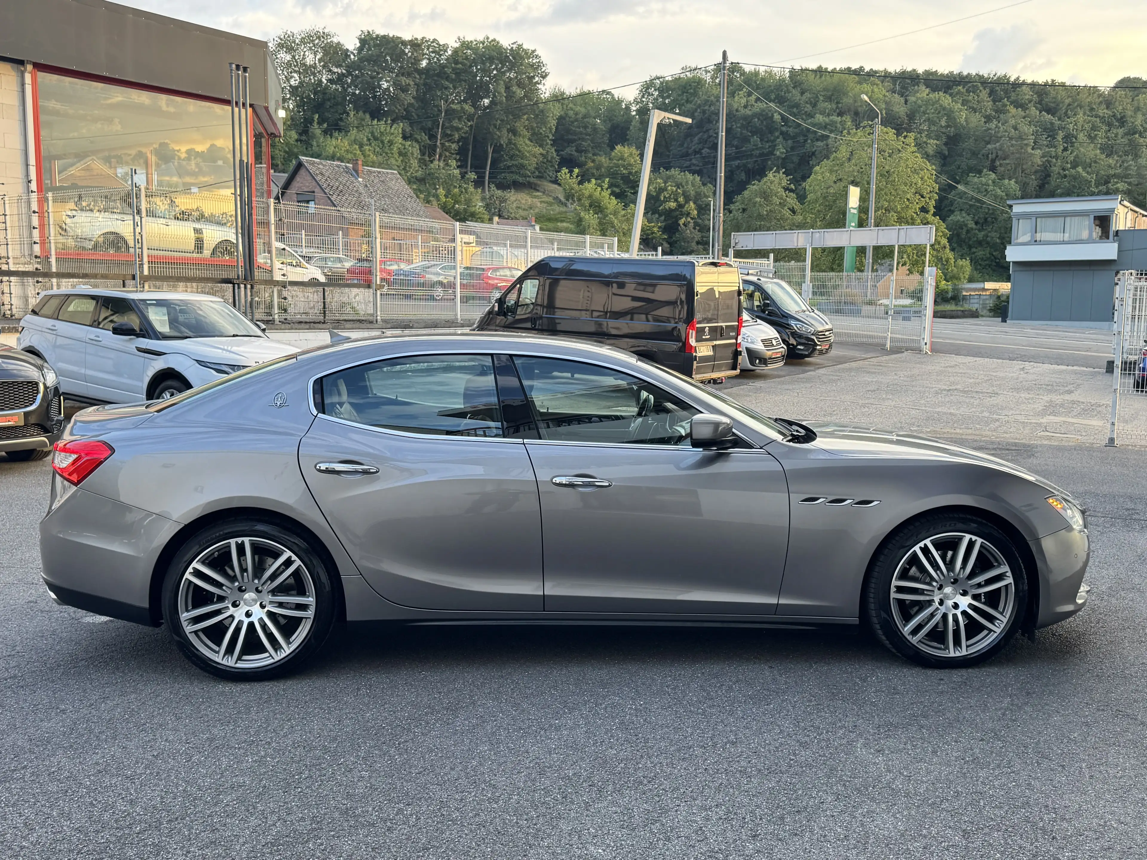 Maserati Ghibli 3.0 V6 Bi TURBO 410 S Q4 AUTOMATIQUE FULL OPTION — photo 11