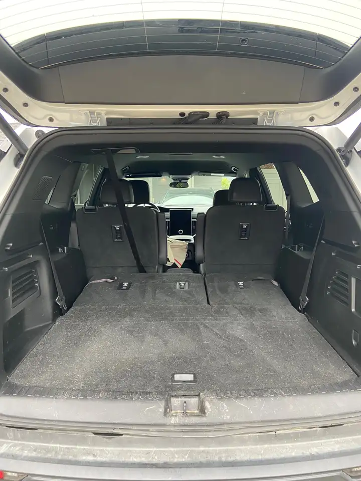 GMC Acadia снимка GMC Acadia