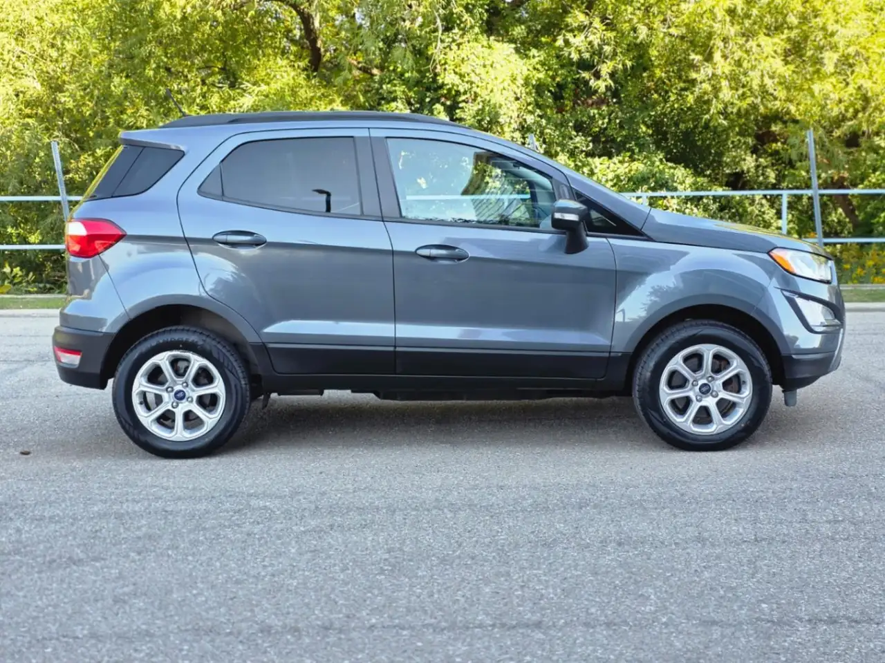 Ford EcoSport photo Ford EcoSport