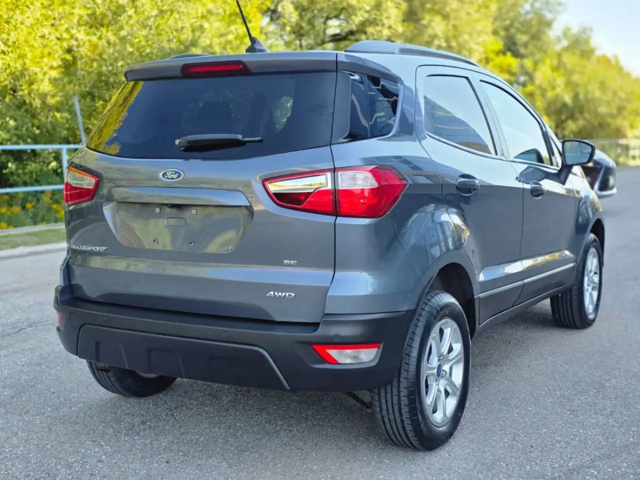 Ford EcoSport photo Ford EcoSport
