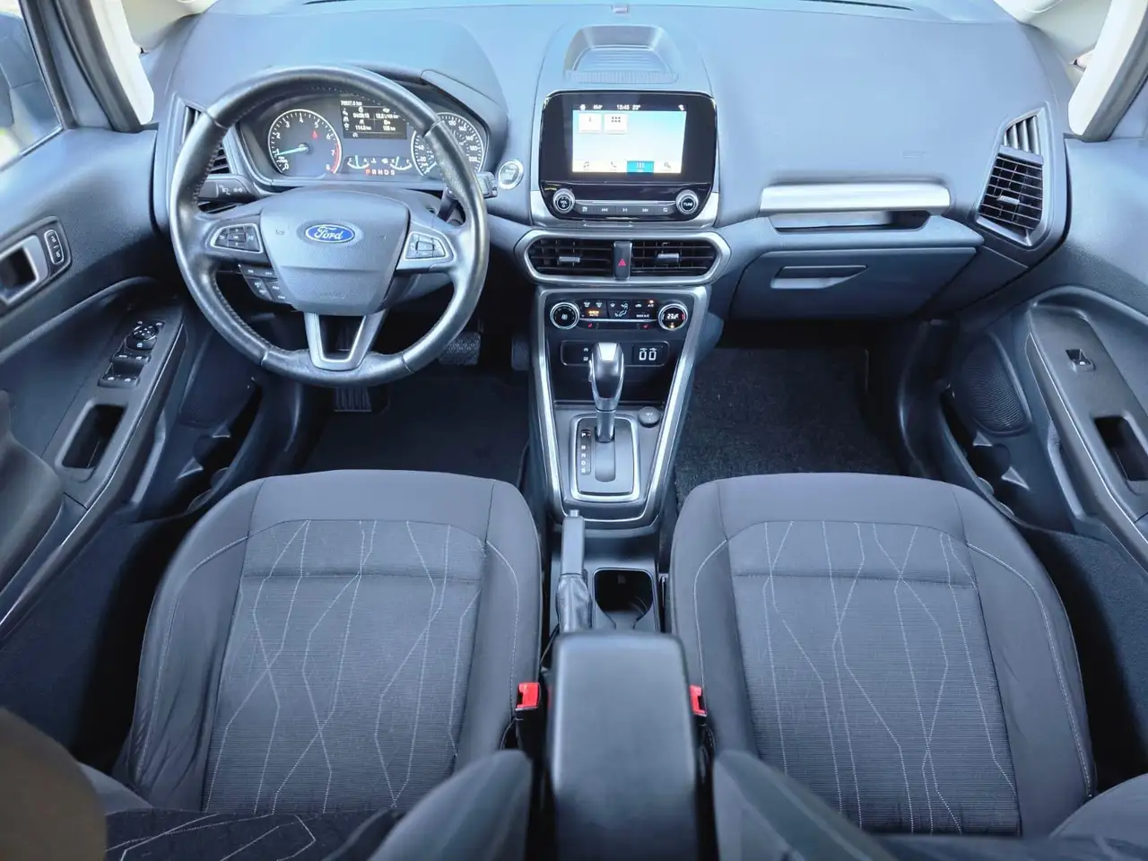 Ford EcoSport photo Ford EcoSport