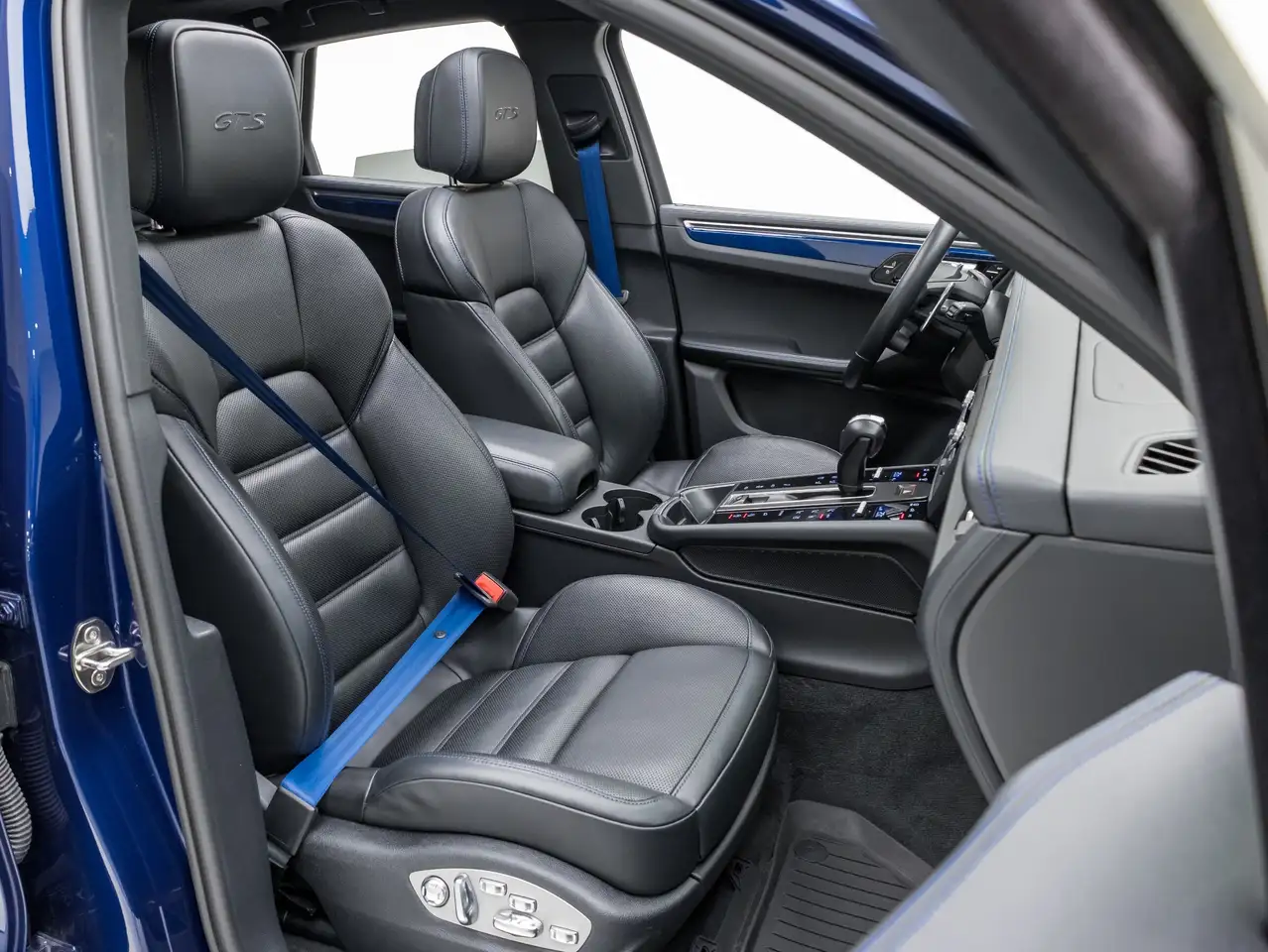 Porsche Macan снимка Porsche Macan