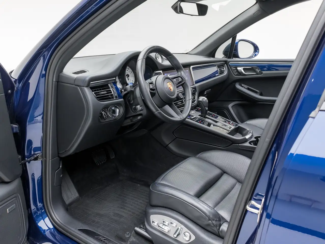 Porsche Macan снимка Porsche Macan