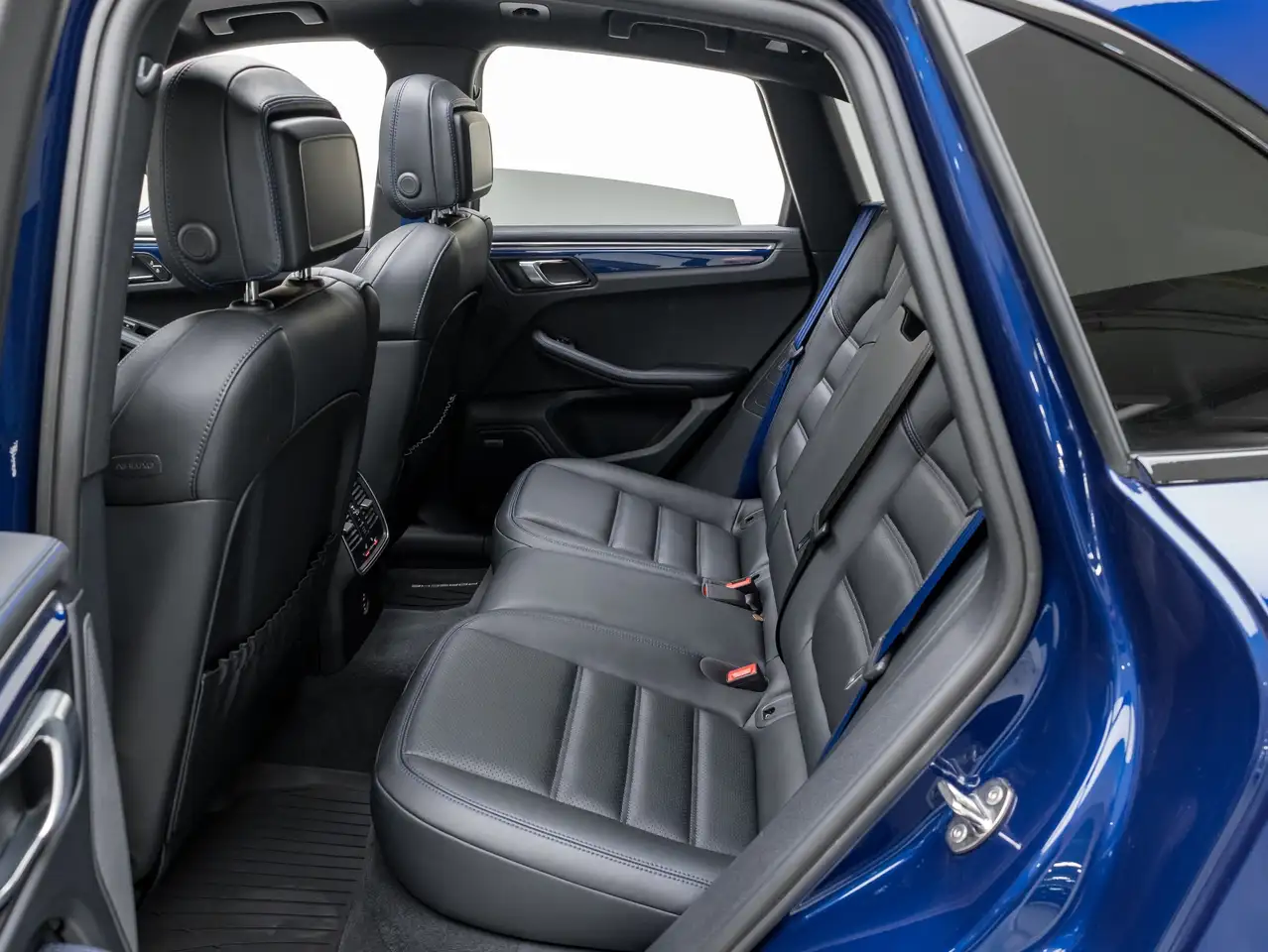 Porsche Macan снимка Porsche Macan