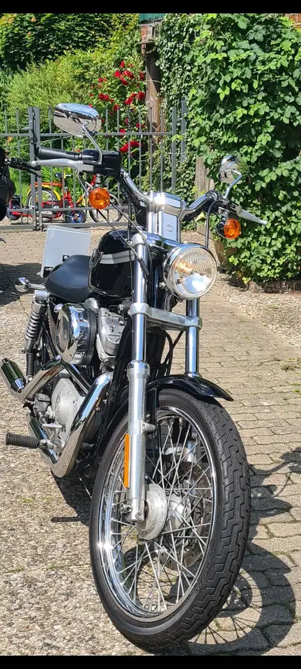 Harley-Davidson Sportster 883
