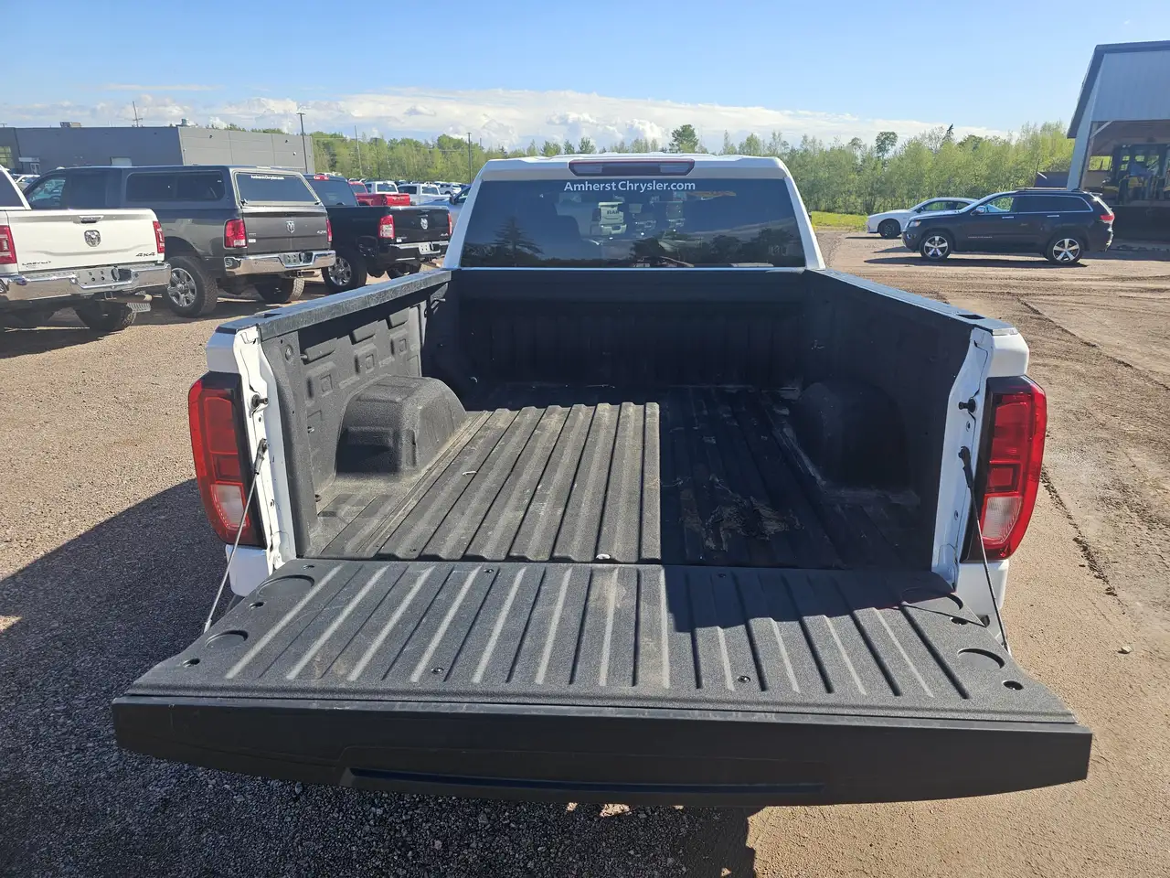 GMC Sierra 1500 снимка GMC Sierra 1500
