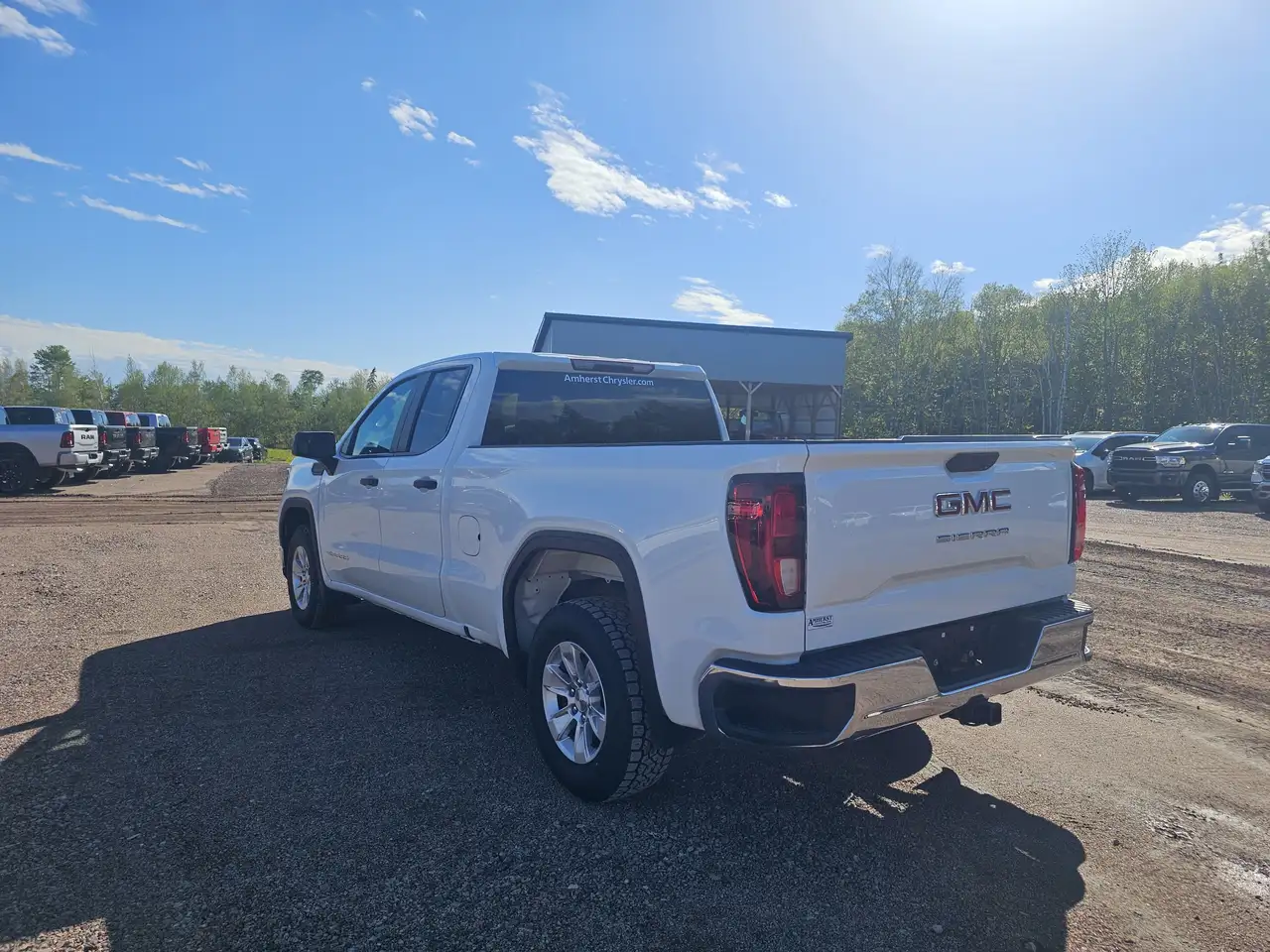 GMC Sierra 1500 снимка GMC Sierra 1500